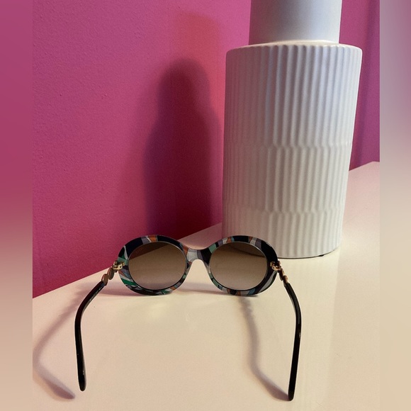 Emilio Pucci -Authentic- Sunglasses main image 9